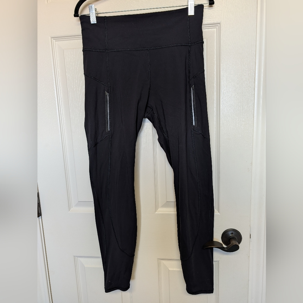 Athleta Ranier 7/8 Tight High Rise Leggings Size Medium Black Fleece Running